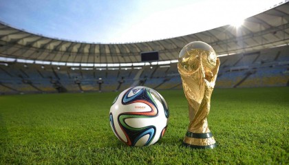 世界杯2026-非洲雄狮咬碎南美坚冰，范戴克压哨绝杀，喀麦隆点燃2026黑马之战