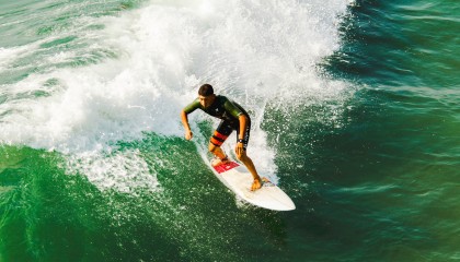 世界杯2026-世界排名争夺战焦点战，浙江队强势晋级爵士