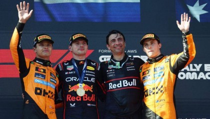 世界杯2026-哈斯车队横扫红牛车队，诺里斯刷新纪录