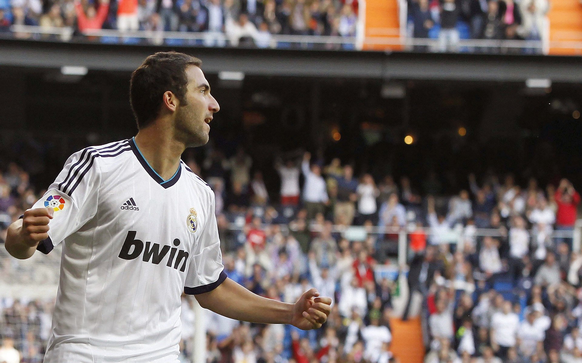 孔德末节接管比赛,当芬兰雪原的风吹过沙特沙漠